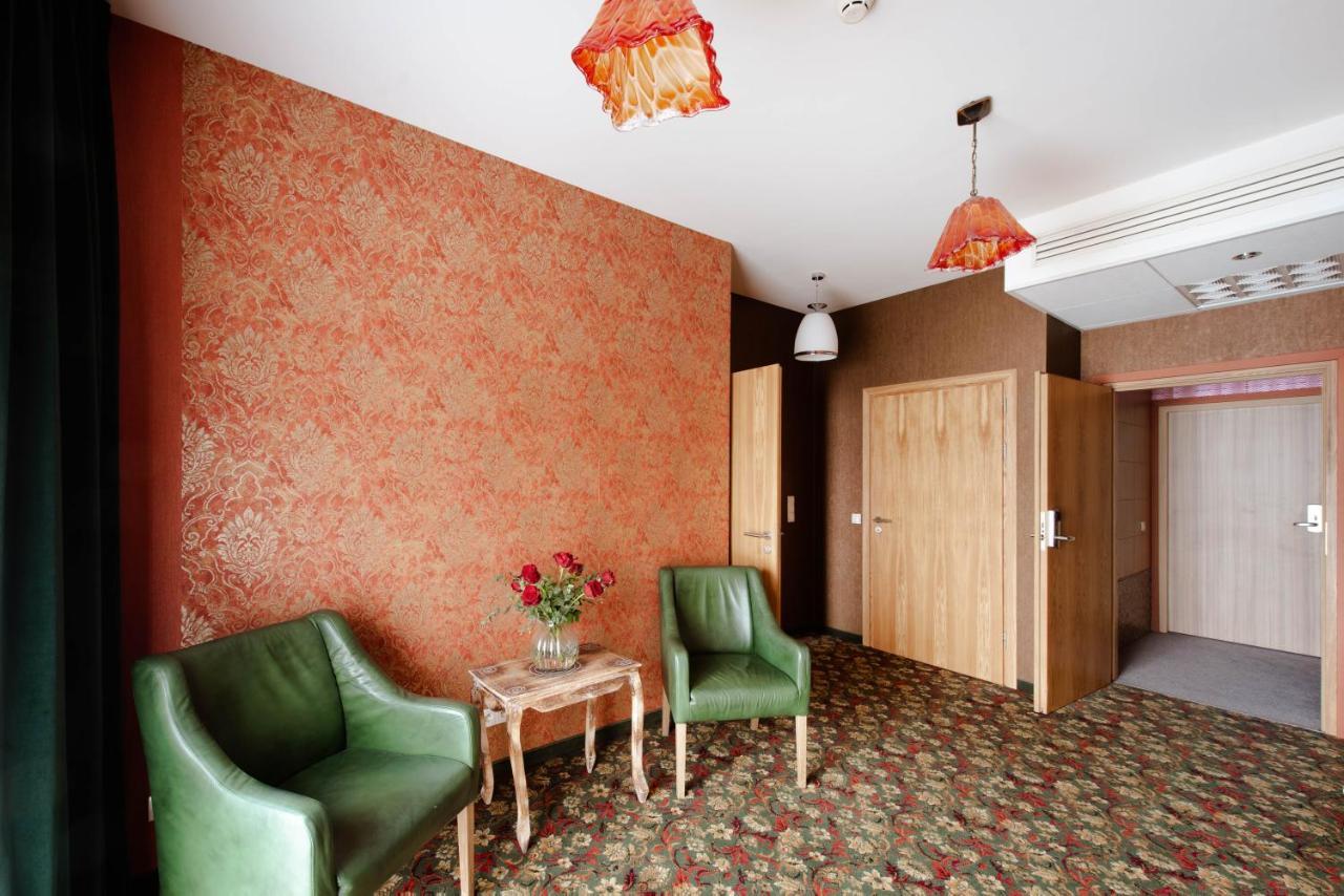 וייליצקה Hotel Lenart מראה חיצוני תמונה