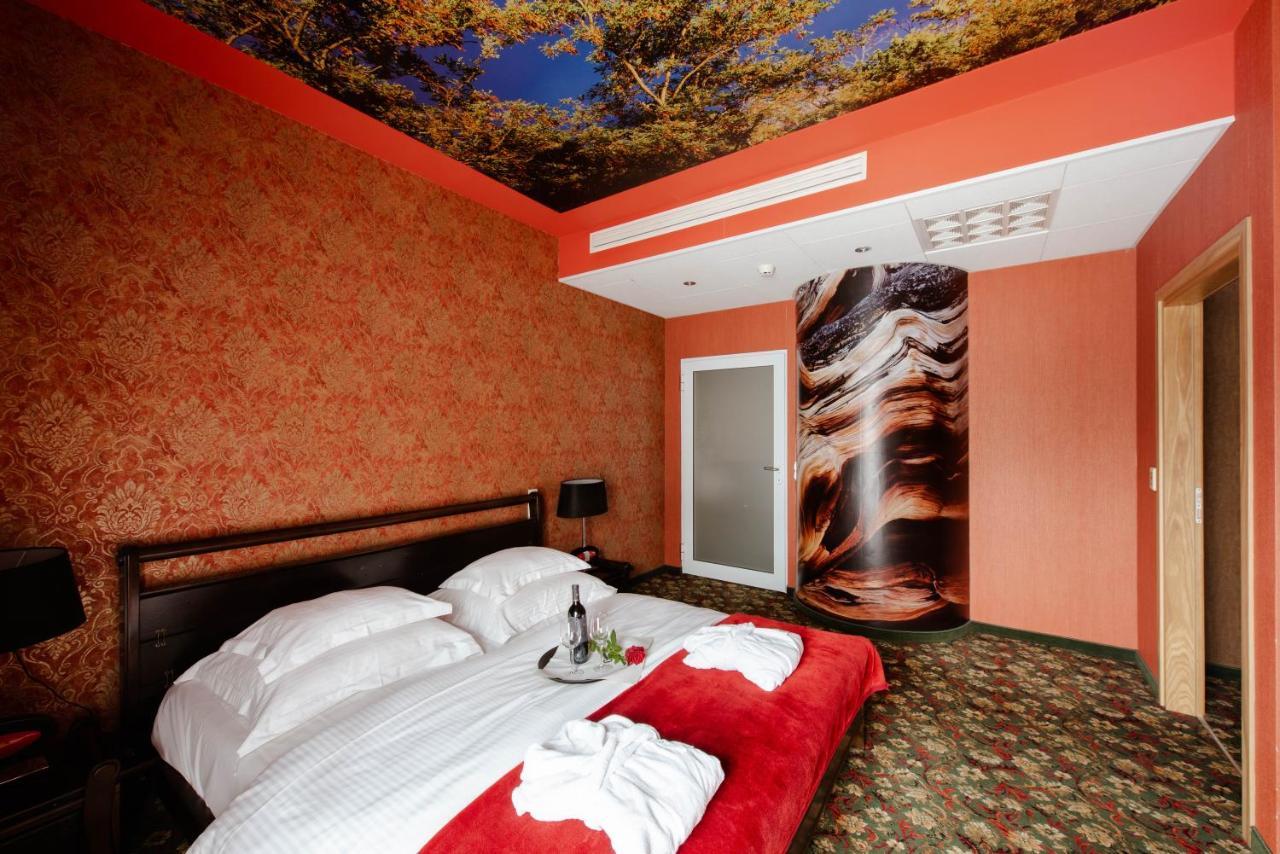 וייליצקה Hotel Lenart מראה חיצוני תמונה